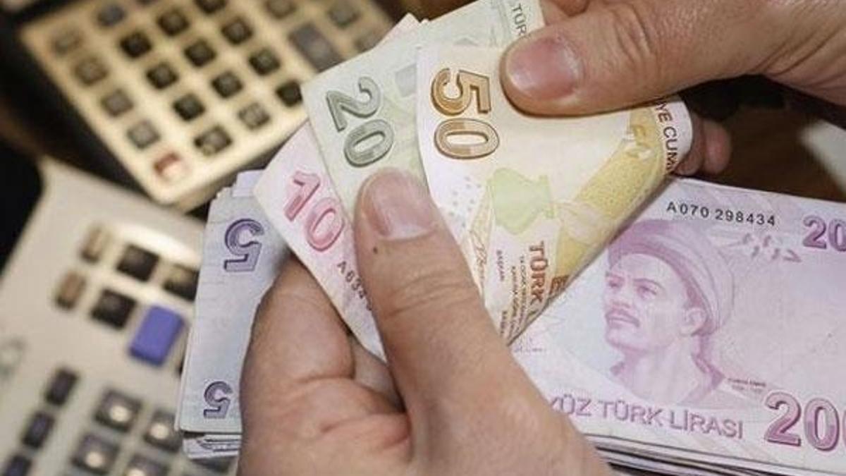 Son dakika: Vadeli TL hesabında vergi düştü