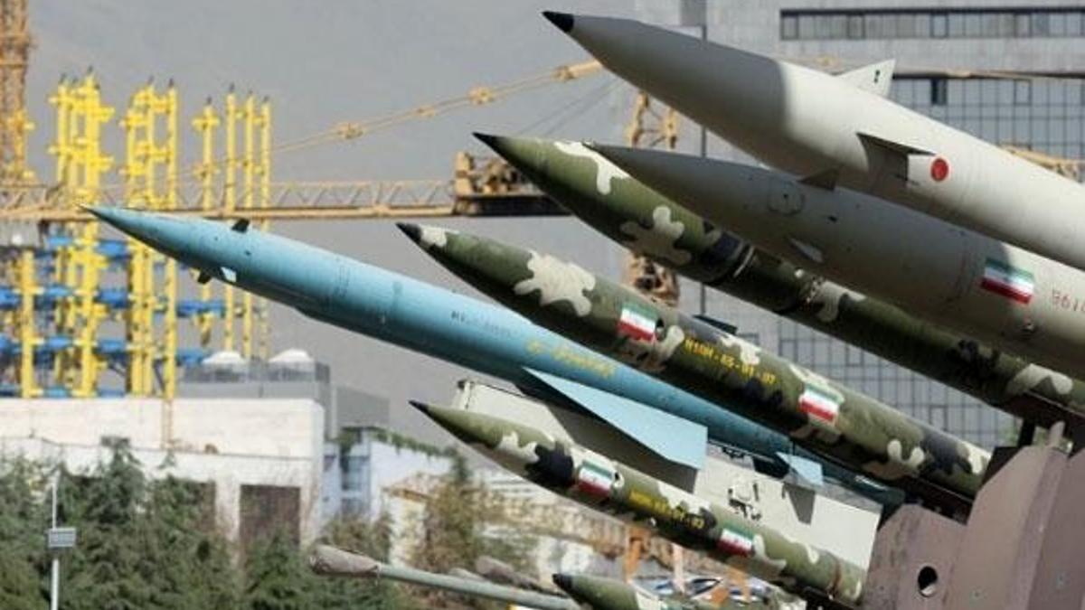 İran Irak'taki Şii müttefiklerine balistik füze transfer etti