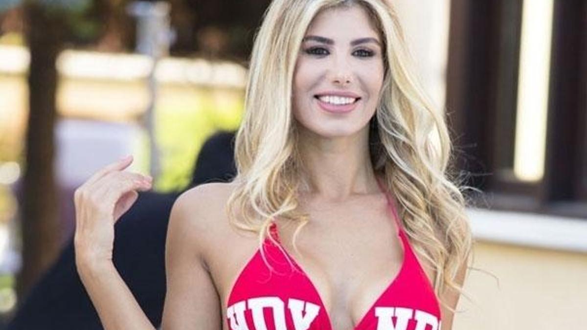 Hatice sosyal medyada ifşa etti!