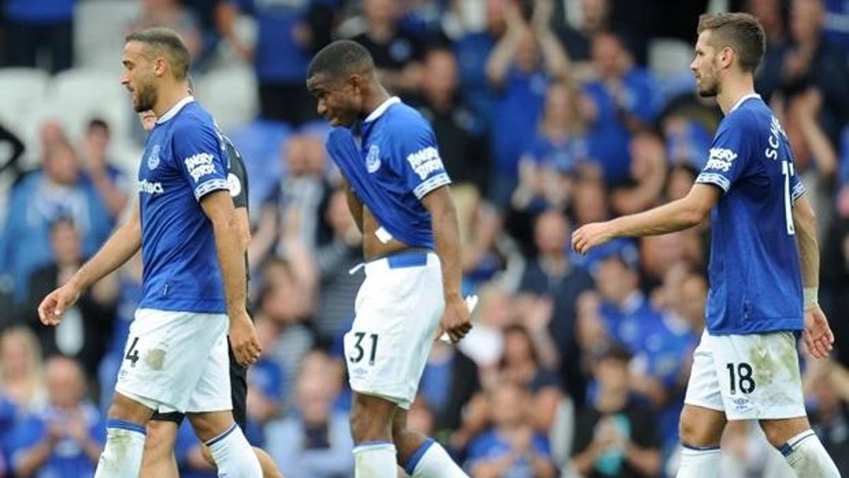 Cenkli Everton'dan 1 puan