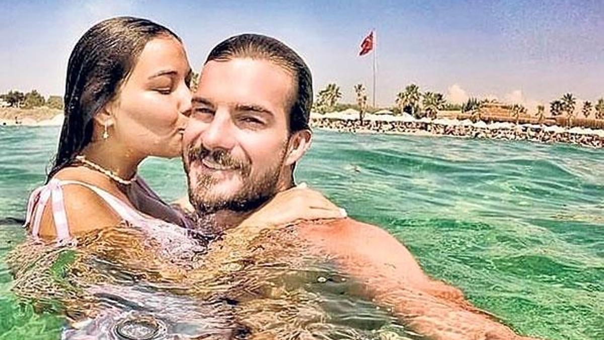 Issız bir adaya düşsem!