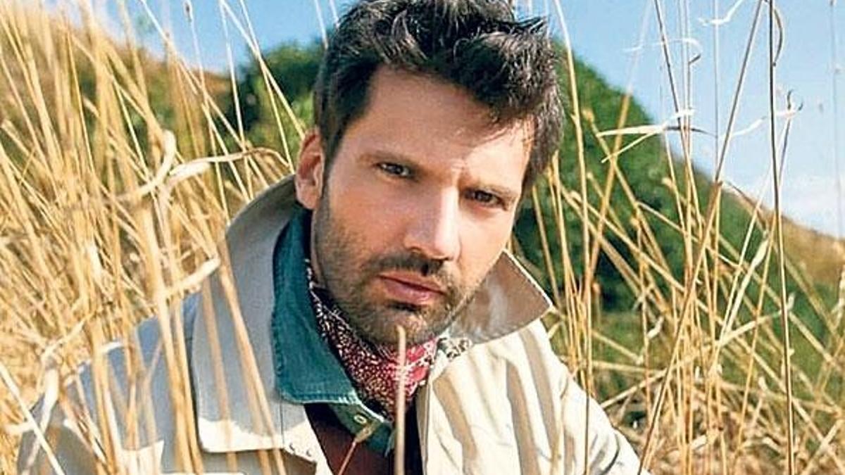Kaan’dan yabancı dizi sürprizi