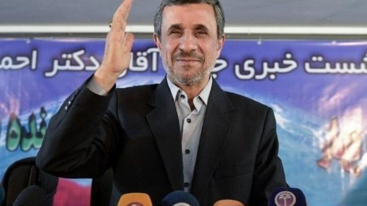 İran'da Ahmedinejad'ın yardımcısından "kumpas" iddiası