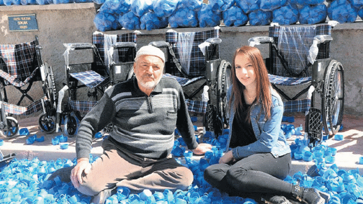 Dede torun engellilerin umudu oluyor