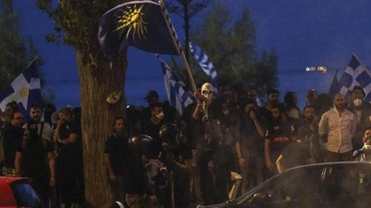 Yunanistan karıştı! Göstericiler polisle çatıştı