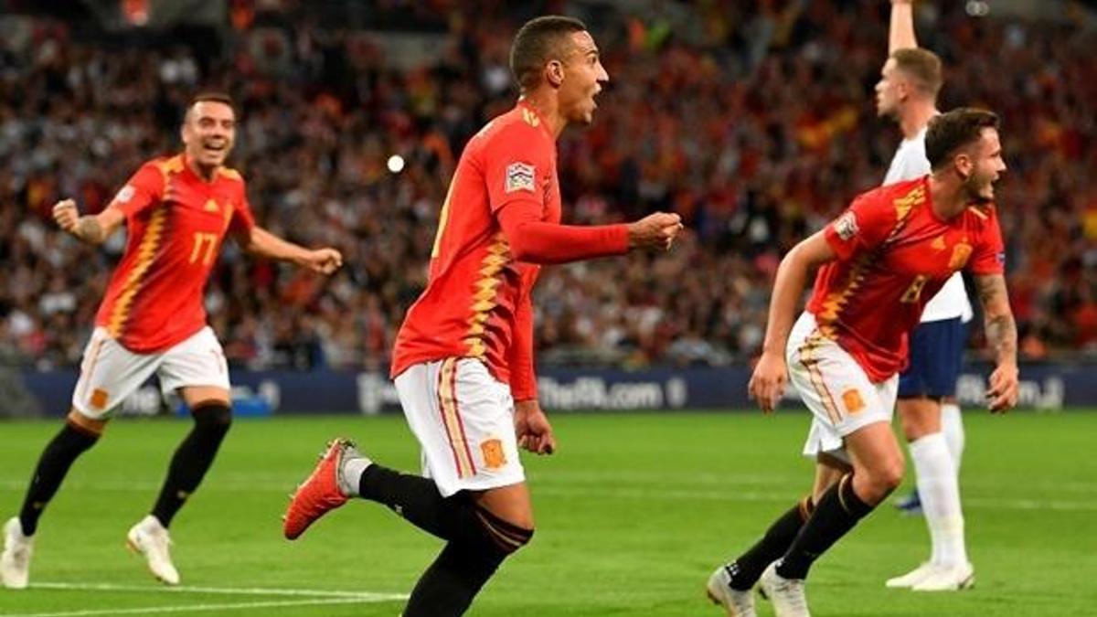 İspanya, İngiltere'yi 45 dakikada devirdi
