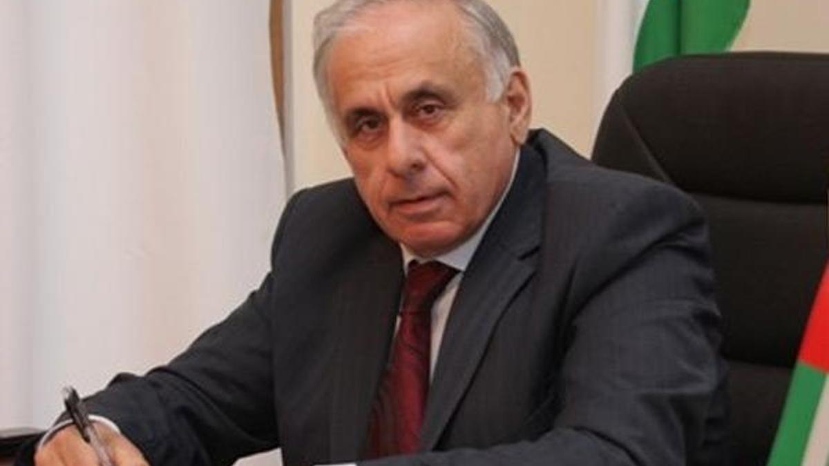 Abhazya Başbakanı Suriye dönüşü kazada öldü
