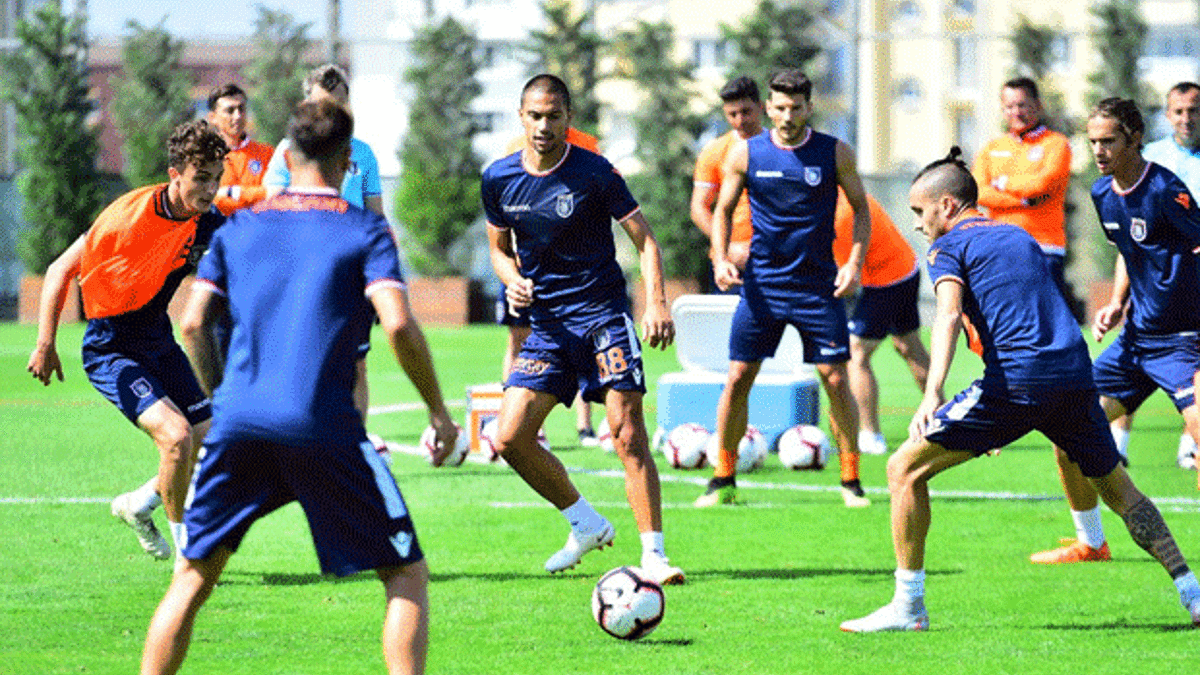 Medipol Başakşehir'de Antalyaspor mesaisi