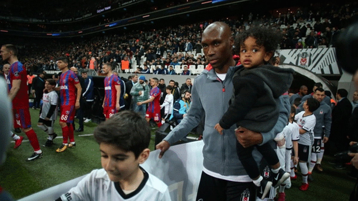 Atiba Hutchinson rekor için şans bekliyor