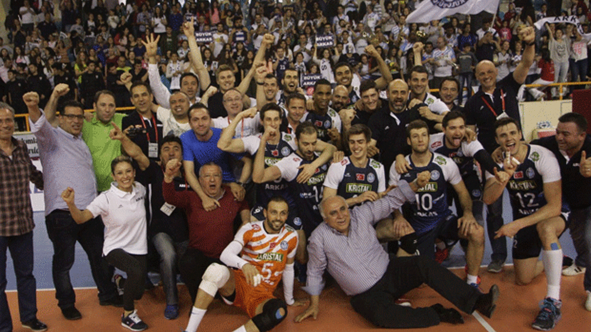 Arkasspor küçülmeye gidiyor