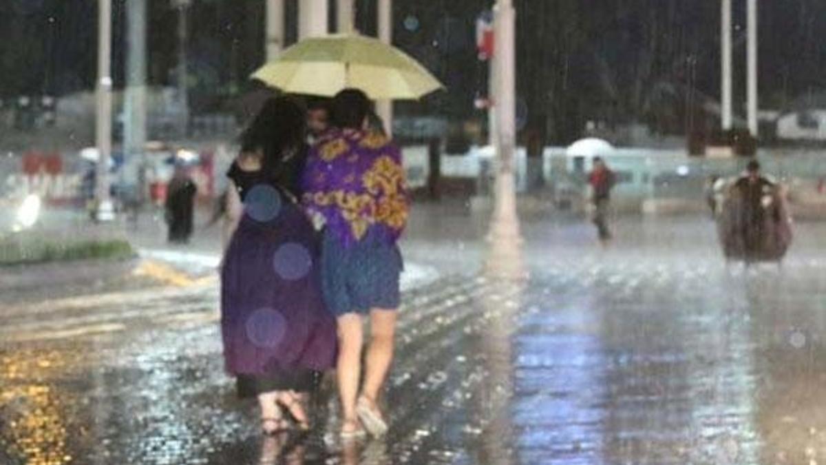 Son dakika: Meteoroloji'den kuvvetli sağanak yağış uyarısı