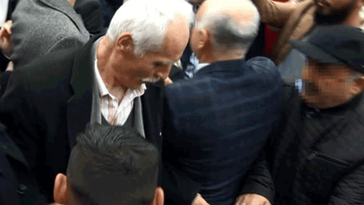 Ünlü komedyenin ağabeyi hırsızlık yaparken yakalandı!