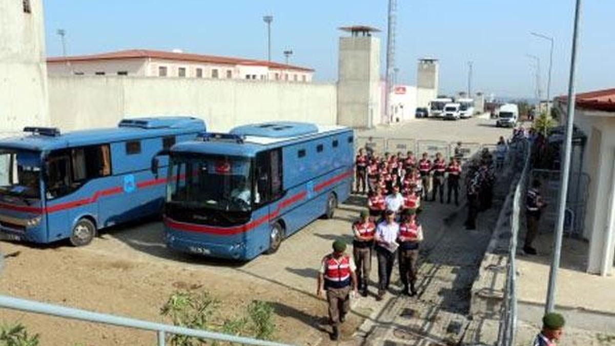 FETÖ'nün "köftesi" sınava girmeden binbaşı olmuş