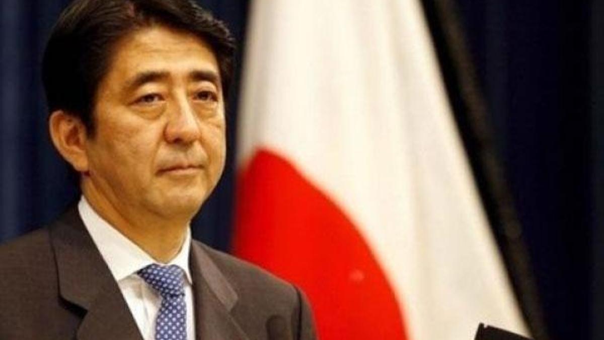Japonya'da Başbakan Abe yeniden partisinin başkanlığına seçildi