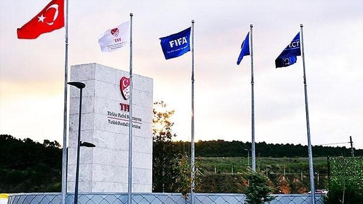 PFDK'dan Fenerbahçe ve Trabzonspor'a ceza