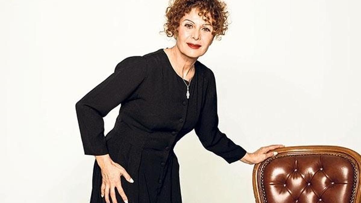 Hatice Aslan Edith Piaf oldu