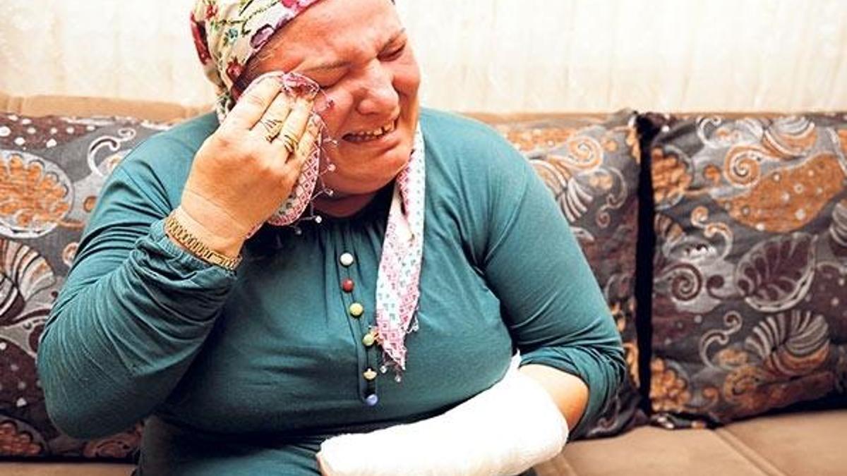 İşitme engelli kadının kolunu kırdı