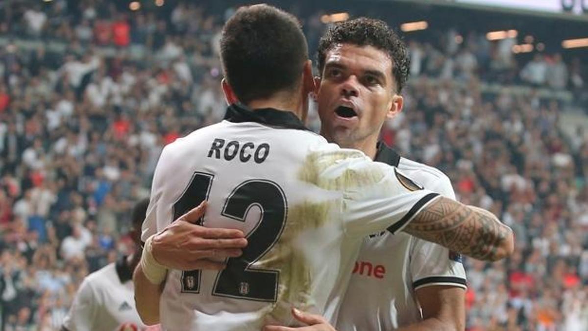 Beşiktaş'ta Defans: 9 - Golcüler: 4