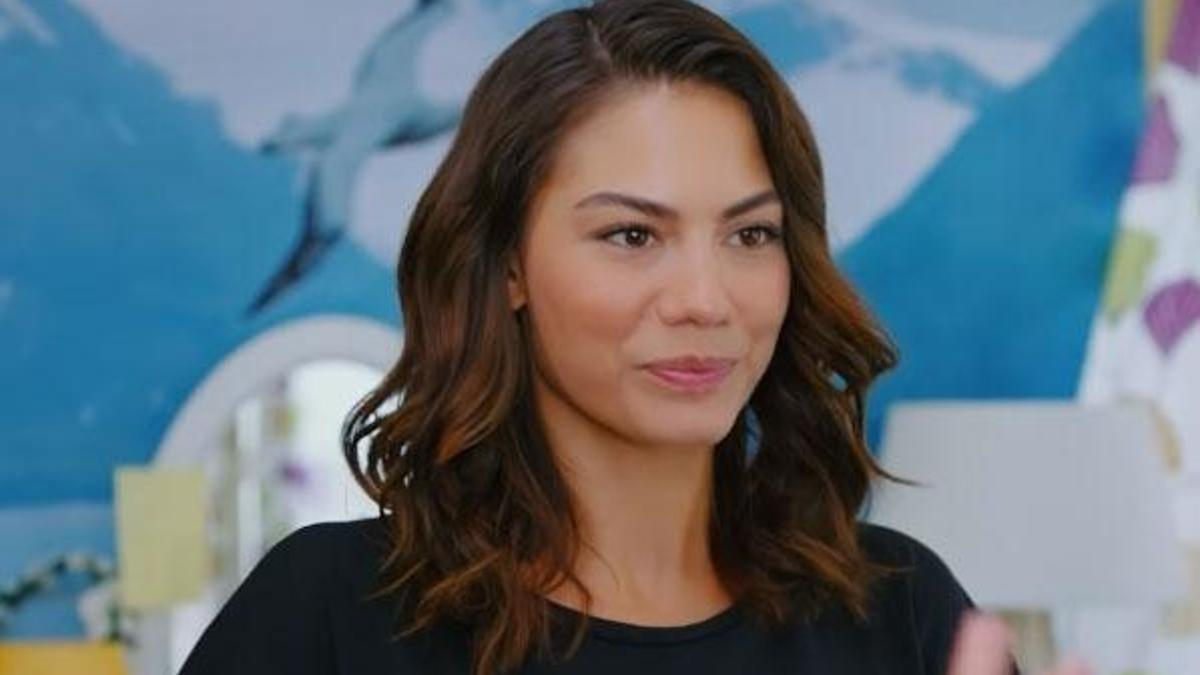 Erkenci Kuş 12. bölümde Sanem Albatros'un kim olduğunu anlıyor!