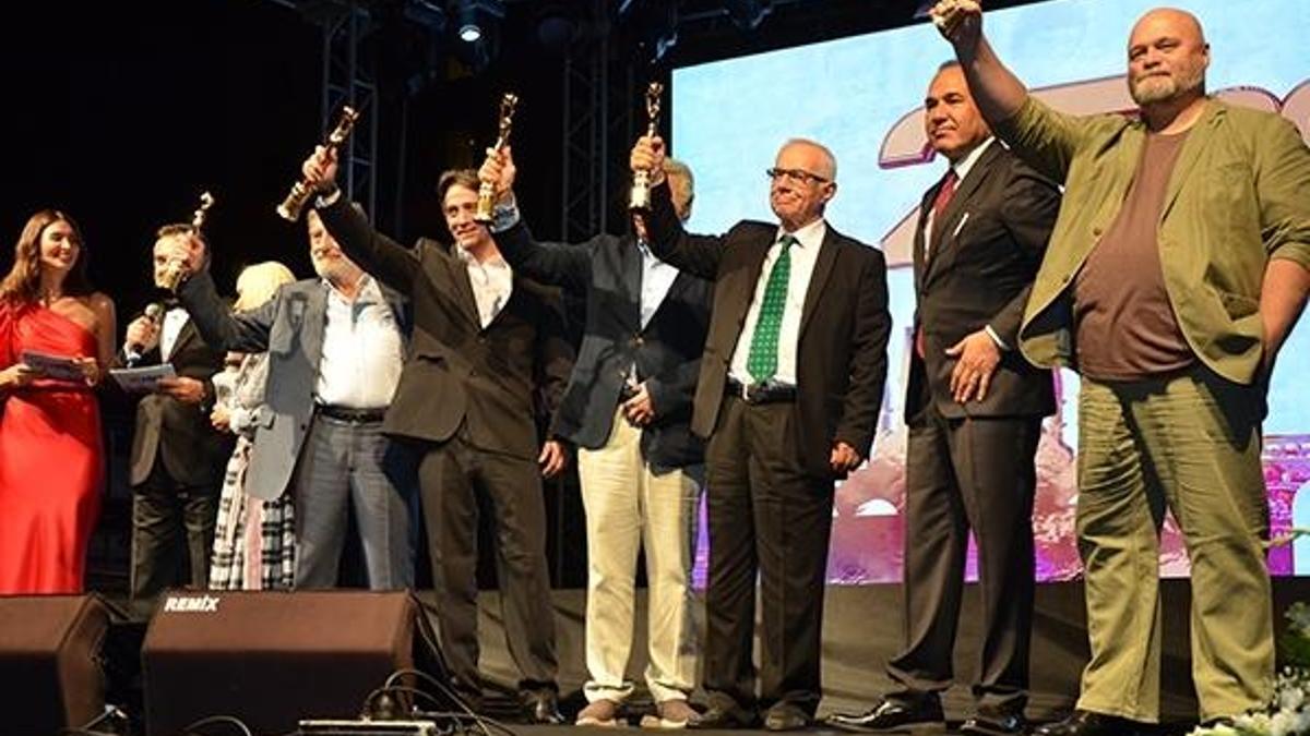 Adana Film Festivali Onur Ödülleri sahiplerini buldu