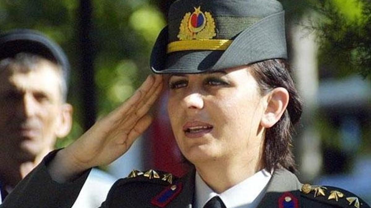 Şehit yarbay için 'Gebersin abi ya' demişti! Cezası belli oldu