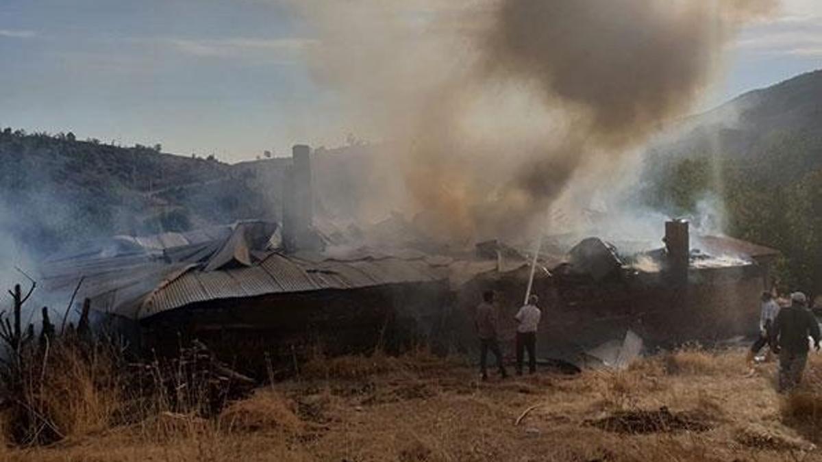 Kılıçdaroğlu'nun doğduğu ev yangında küle döndü