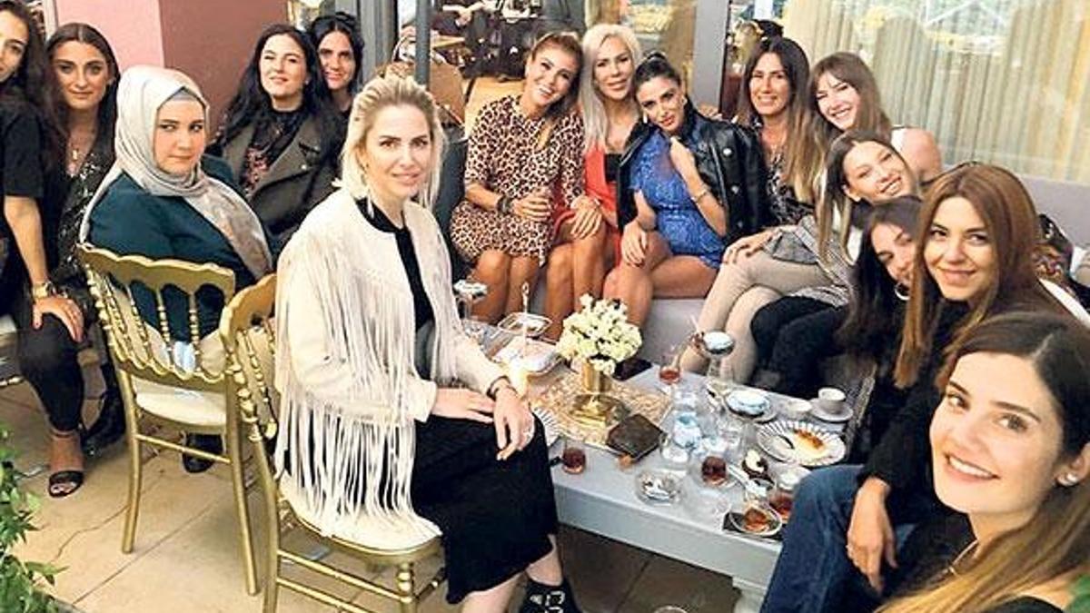 Hamza'ya altın emzik