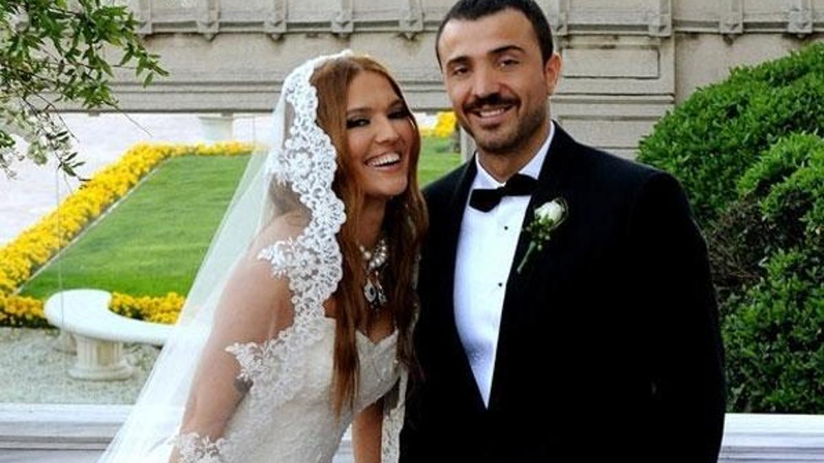 Demet'i tamamen sildi