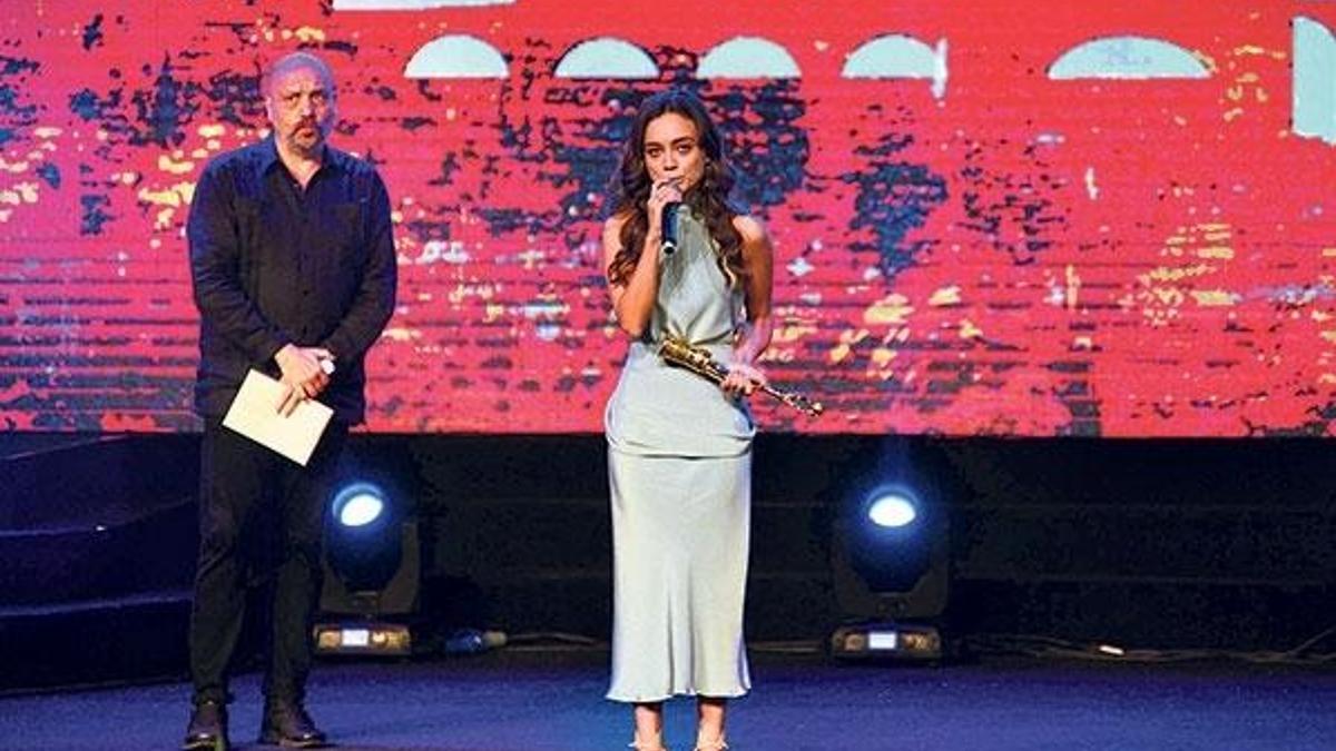 Kadın hikayelerimiz artmalı