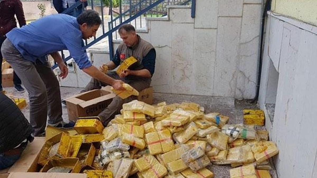 Bal tenekeleri içerisinde 176 kilogram eroin ele geçirildi
