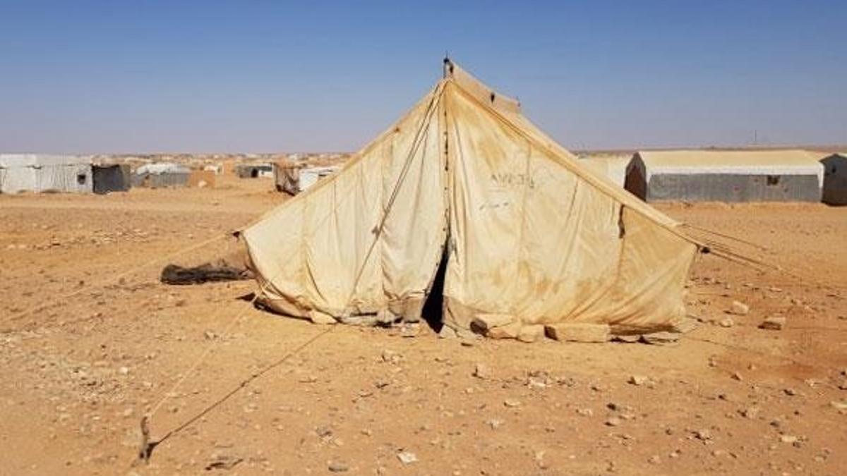 "Ölülerin" kampı: Rukban