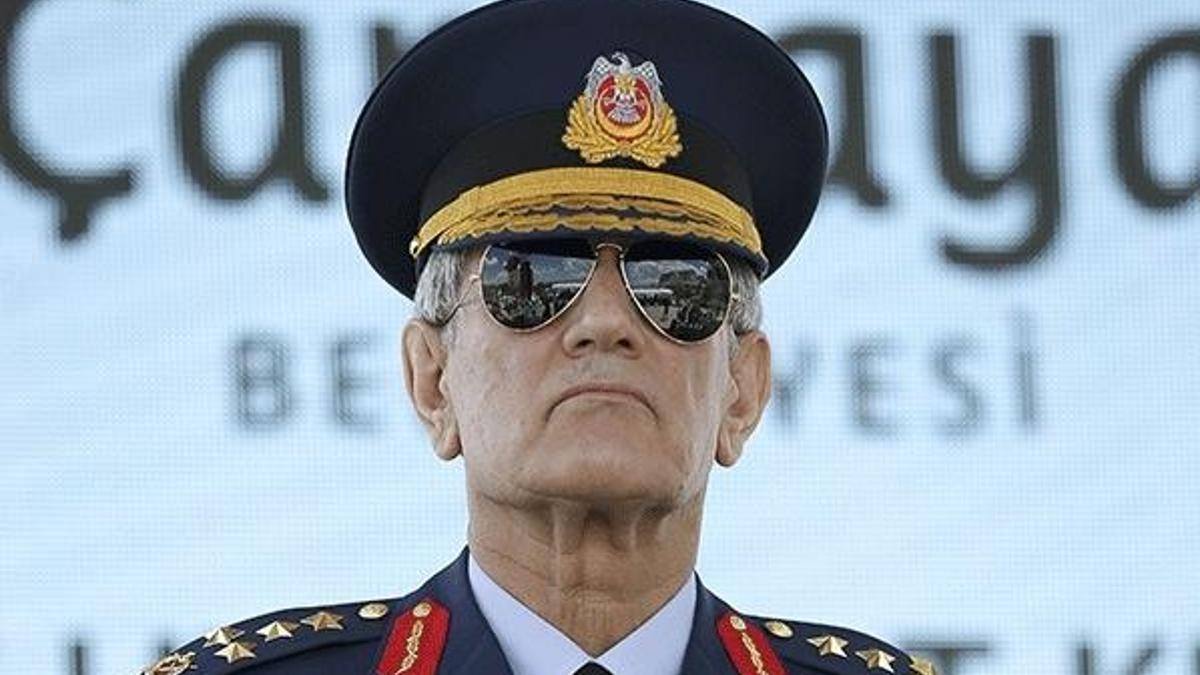 Akın Öztürk'ün oyunu tutmadı: 'Beni de kurtardın'