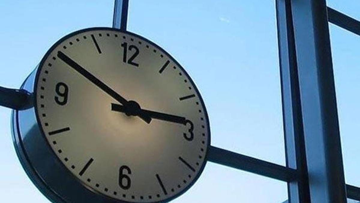 Son dakika: Resmi Gazete'de yayımlandı! Yaz saati...