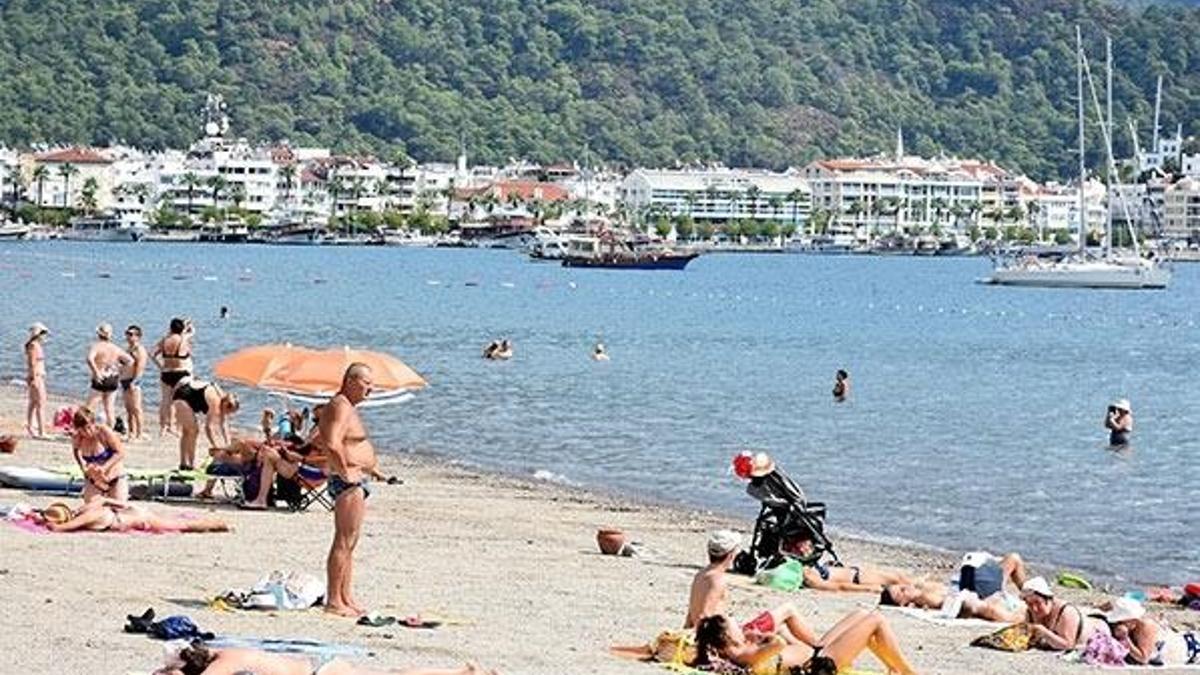 Marmaris, ekimde yaz gibi