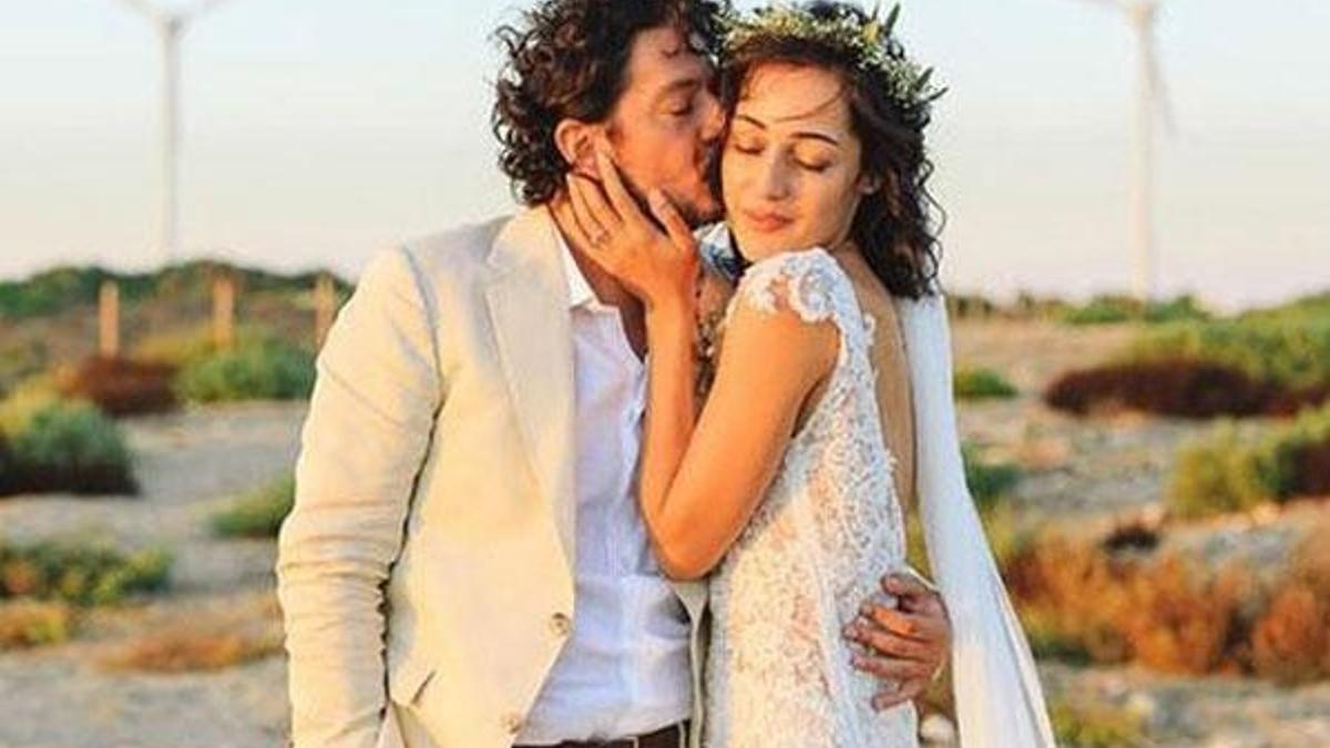 Tuğçe Altuğ ve Tolga Karaçelik evlendi