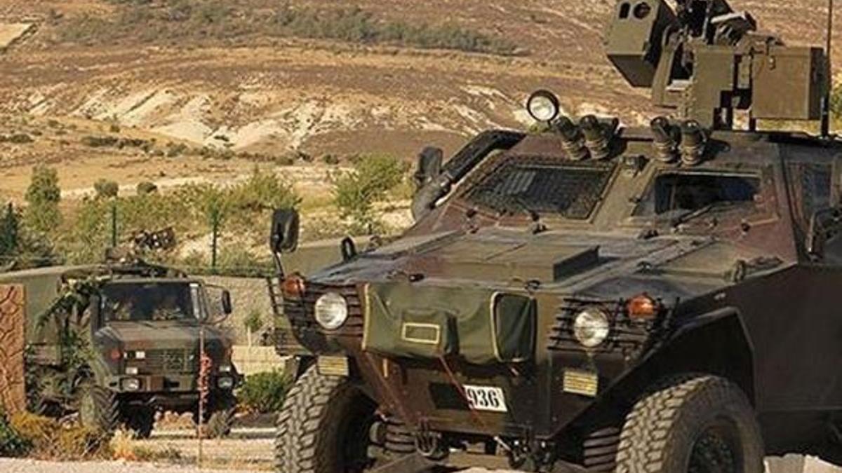 Askeri aracın Meriç Nehri'ne devrilmesi sonucu 2 asker yaralandı