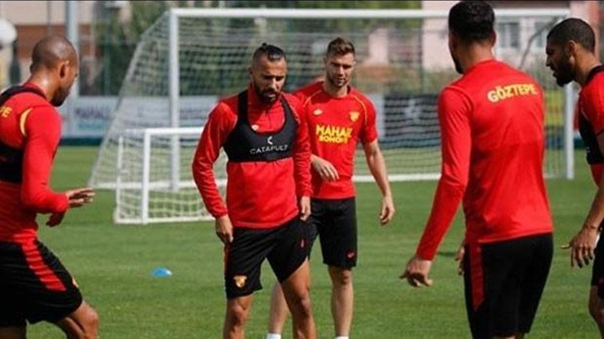 Göztepe, Kasımpaşa deplasmanında