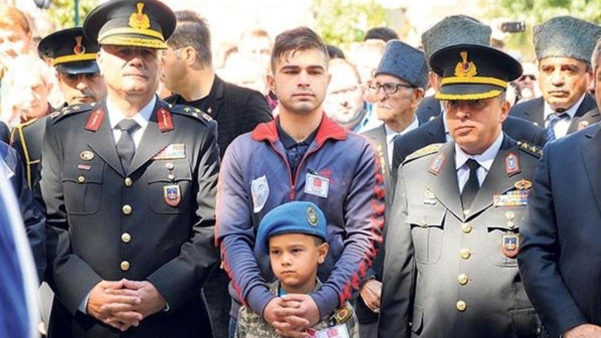 ‘Hayallerimizi aldı hainler’