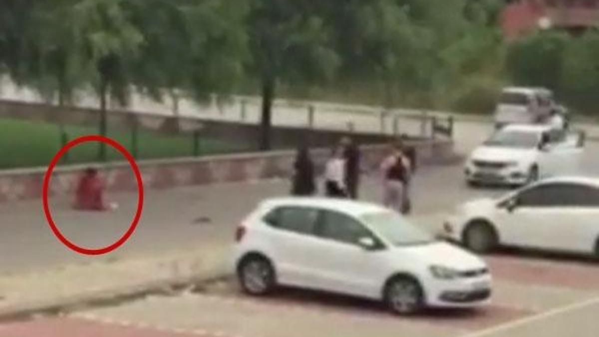 Kan donduran yeni görüntü! Üzerine benzin dökülüp ateşe verilen kadın...