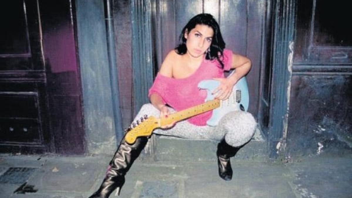 Bir başka Amy