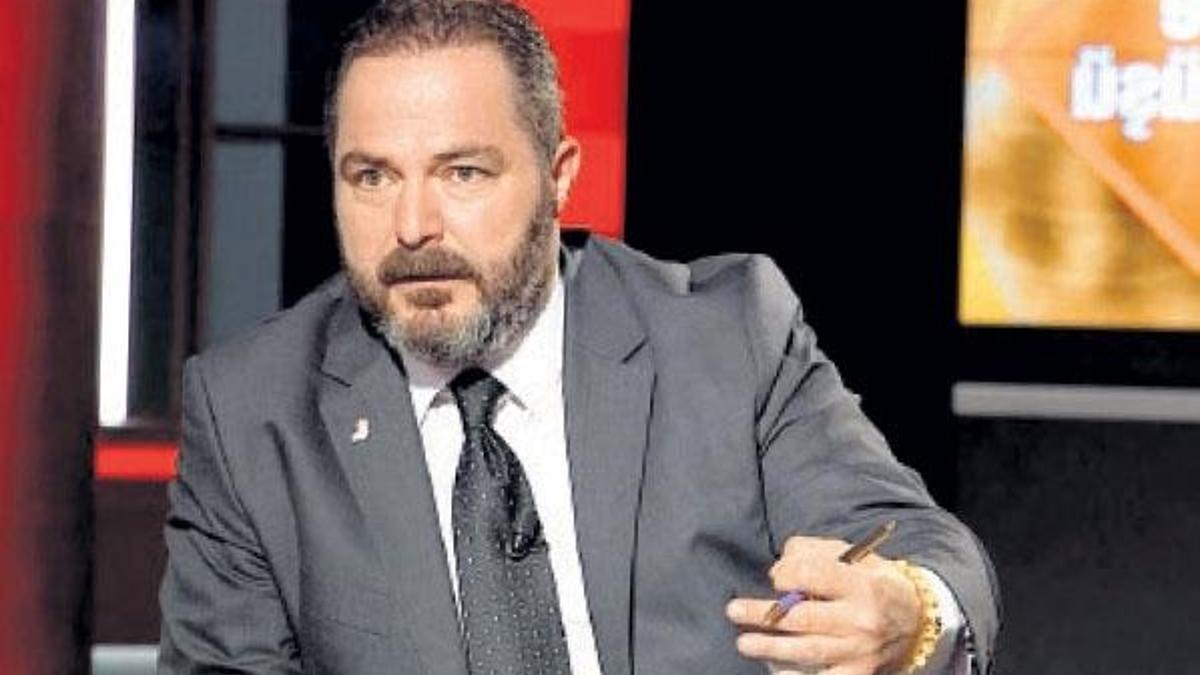 Yılın gazetecisi ödülü Murat Çelik’e