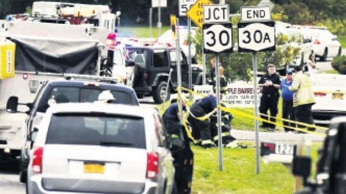 New York’ta düğüne gidenleri taşıyan limuzin kaza yaptı; 20 ölü
