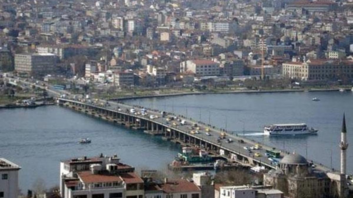 Unkapanı Köprüsü 4 saat boyunca kapalı