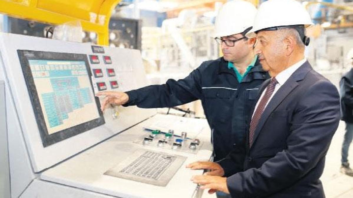 Parayla alınamayan  ‘şeffaf zırhı’ üretti