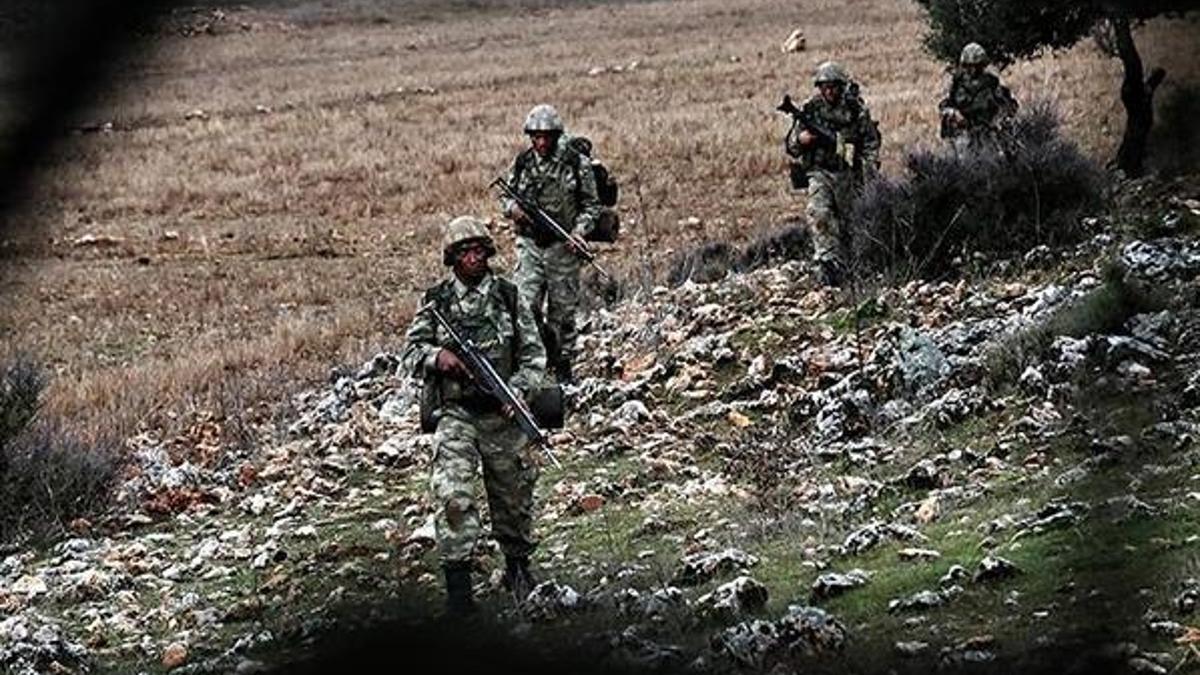 Hakkari'de hain saldırı: 2 şehit, 3 yaralı