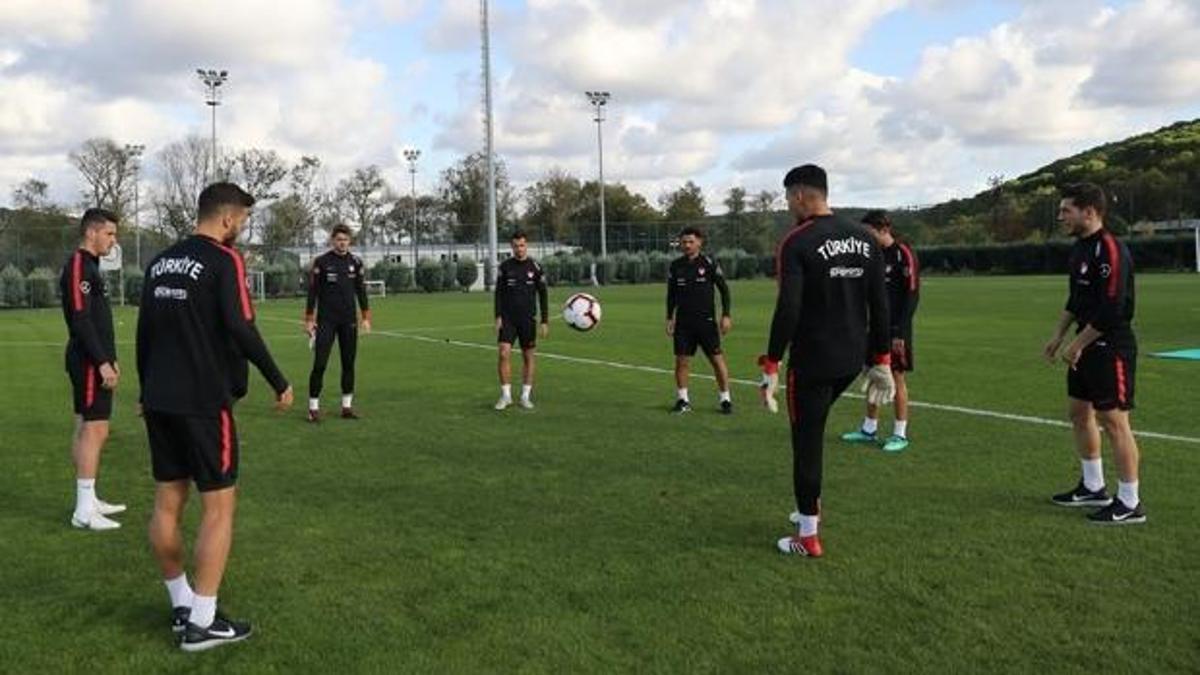 Ümit Milli Futbol Takımı'nda Fransa maçı hazırlıkları