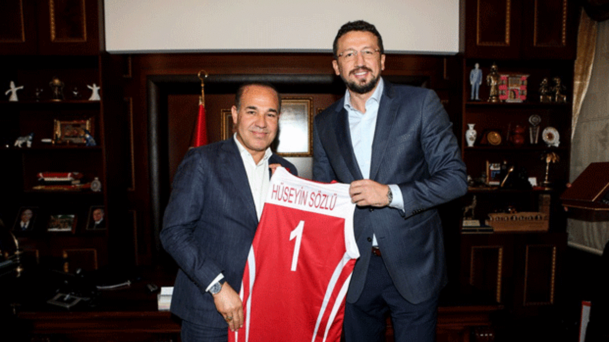 TBF Başkanı Hidayet Türkoğlu Adana'da