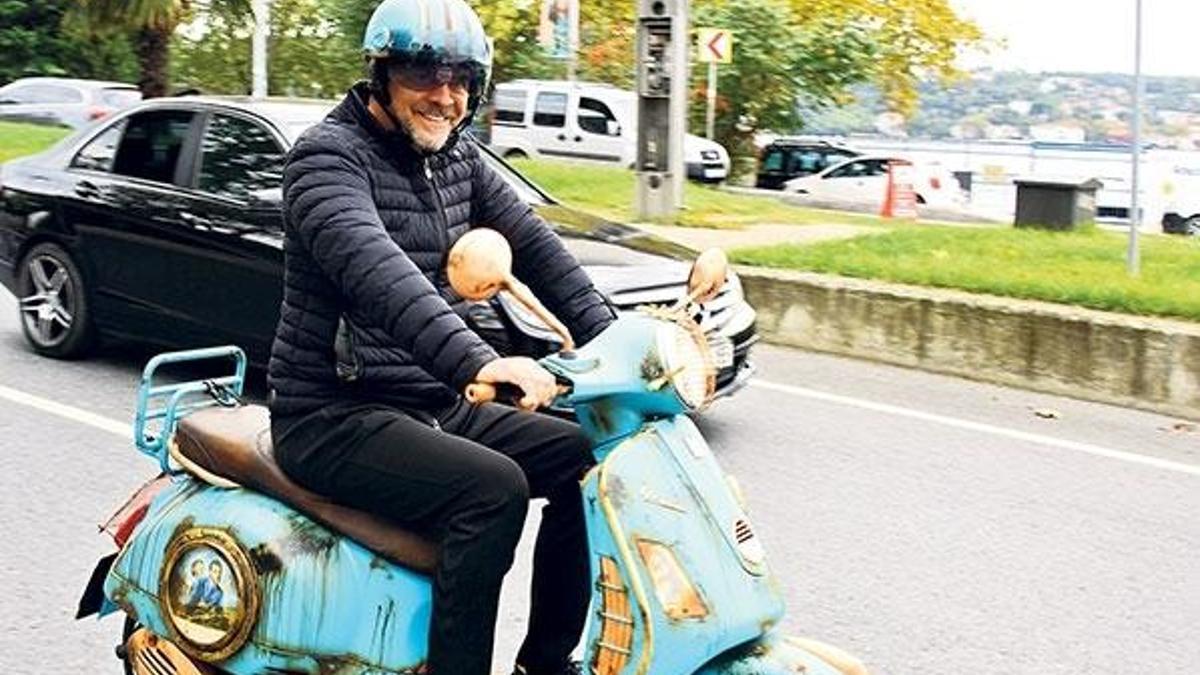 Beyaz’a romantik Vespa