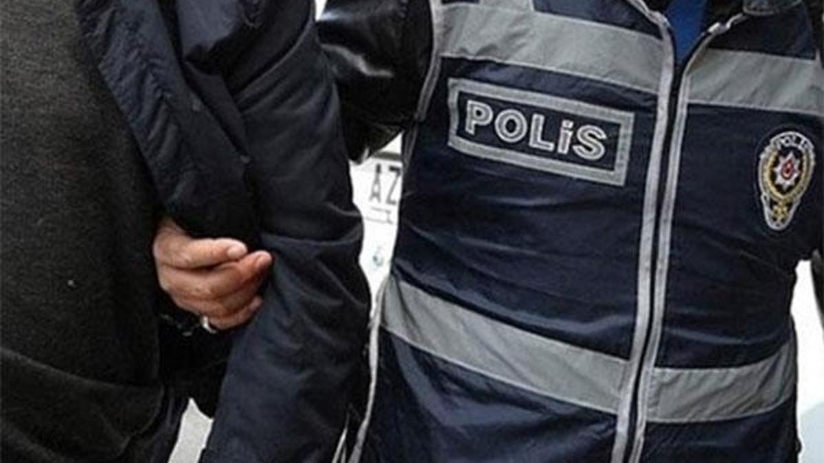 Yakalanınca birbirlerini suçlayan kapkaç zanlılarına tutuklama