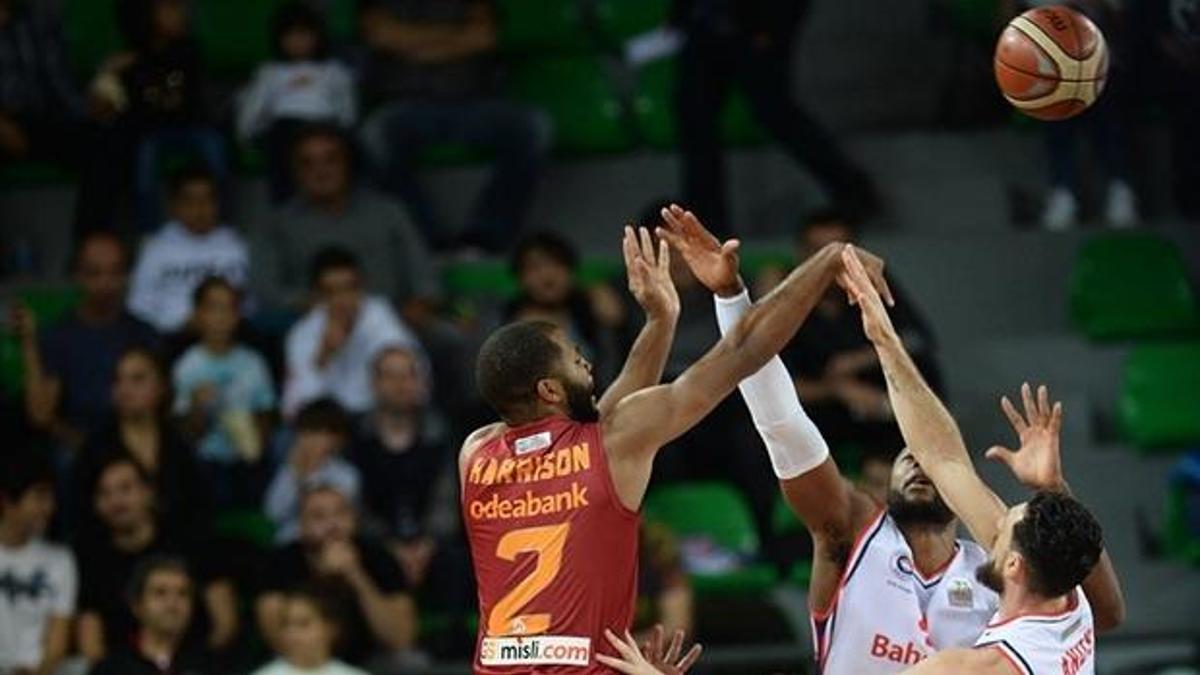 Aslan galibiyetle tanışamadı